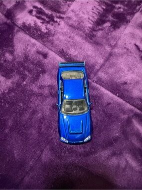 Source Unknown Metallic Blue Die-Cast Sports Car Toy